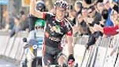 Fran Pérez vuelve a subir al podio tres años después