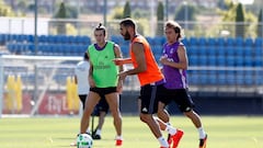 Kroos and Bale to stay in Madrid with Benzema a doubt