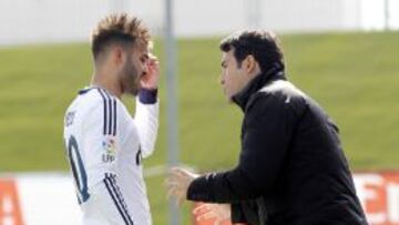 Jes&eacute; y Toril durante un partido del Castilla. 