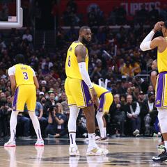 Más problemas para los Lakers: LeBron tiene una lesión en el aductor