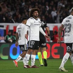 Formación confirmada de Colo Colo ante U. Católica en el Clásico del Campeonato Nacional 2024