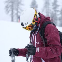 Disfruta esquiando con estos guantes de nieve compatibles con pantallas táctiles