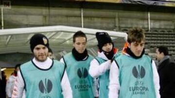 <b>CONCIENCIADOS. </b>Mata, Michel, Villa y Pablo comprobaron ayer el estado del Jan Breydel Stadion.