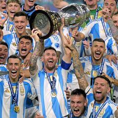 Messi: “Esta selección tiene mucho presente y mucho futuro”