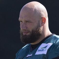 RT Lane Johnson back with the Eagles after mental health leave