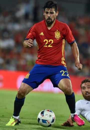 De más a menos en esta concentración. Deslumbró en los amistosos previos, mantuvo su buen nivel en los dos primeros partidos (hizo un gol y dio una asistencia contra Turquía) y estuvo desaparecido desde el choque frente a Croacia. Contra Italia fue sustituido en el descanso.