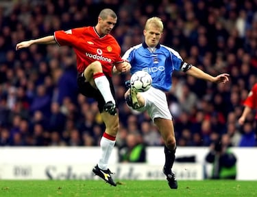 La rivalidad entre Roy Keane y Alf-Inge Haaland (padre del delantero del Borussia) era bastante intensa. El jugador inglés estuvo 10 meses lesionado al crujirse su rodilla al intentar dar una patada por detrás al jugador del Leeds en 1997. Cuatro años después, un dura entrada de Keane acabó con la carrera del noruego.