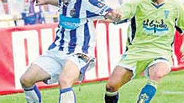 <b>EN RACHA. </b>Álvaro Antón está viendo puerta con el Valladolid.