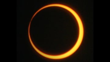 ?En qu¨¦ pa¨ªses se puede ver el eclipse solar h¨ªbrido y en d¨®nde no se podr¨¢ ver?