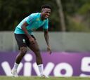 Vinicius se confesó con AS: valor del duelo con la Roja y reconocimiento a Vidal