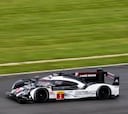 Porsche impone su ley en Silverstone y Merhi se estrena