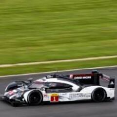Porsche impone su ley en Silverstone y Merhi se estrena