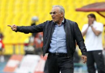 El Amkar Perm tiene el técnico con mayor edad en la liga rusa. Gadzhi Gadzhiev está al frente del equipo con 61 años.