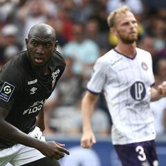 Ibrahima Koné se posiciona como el sustituto de El Bilal