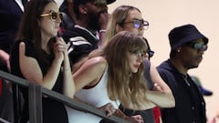 Strahan takes sides in controversy over Taylor Swift and the NFL