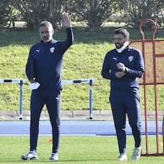 Málaga y Almería, en pleno incendio por el VAR