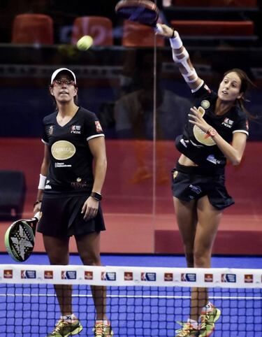 Luc¨ªa Sainz y Gemma Triay
entran en el podio del WPT