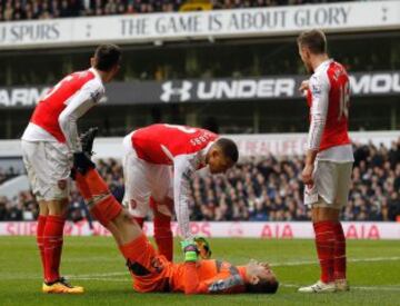 Luego de 10 meses, David Ospina volvió como titular al arco de Arsenal por la Premier League.