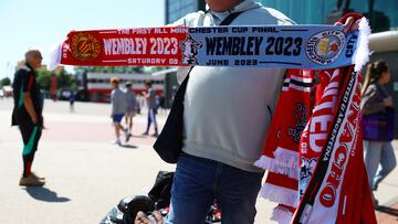 Manchester City y Manchester United disputan este sábado en el mítico campo de Wembley el título del torneo más antiguo del mundo a nivel de clubes.