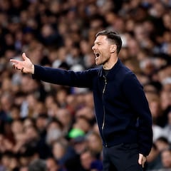 El Madrid se adentra en la niebla