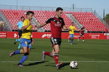 Si el Mirandés logra la permanencia gran parte de ella se la deberá a Raúl García. El ariete hizo un doblete para salvar un punto ante uno de los 'cocos' de Segunda como es Las Palmas. El segundo llegó en el minuto 90 y ya suma seis tantos, que le sitúan como co-pichichi con Uzuni.

