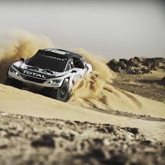 El Peugeot 3008 DKR de Sainz y el 'Dream Team' ya devora arena