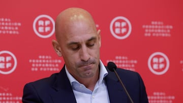 Luis Rubiales deja de ser presidente de la RFEF.