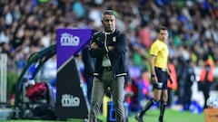 Ambriz the standout on a dismal opening day for Mexican coaches