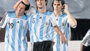 <b>CON APUROS. </b>Argentina sufrió su pase ante Uruguay.