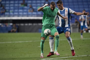 0-1. Karim Benzema asistió de tacón a Casemiro para que marcara el primer tanto.