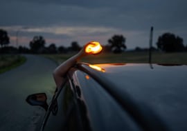 Amazon ha vendido más de 10.000 unidades de una de las mejores balizas V16 para el coche en los últimos días