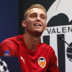 Cillessen: "El Ajax cambia jugadores, pero no su filosofía"