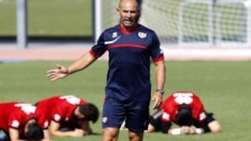 Paco: “Al Calderón no vamos a por un puntito sino a por los tres”