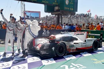 Timo Bernhard, Earl Bamber y Brendon Hartley se han proclamado vencedores de las 24 horas de Le Mans con el Porsche número dos