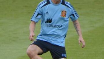 El delantero de la Roja hizo balance de la primera fase de la Eurocopa en su web.