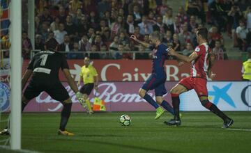 Luis Suárez marcó el 0-2 tras un magnífico pase de Aleix Vidal.