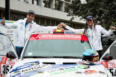 Cristina Guti¨¦rrez: "?Por qu¨¦ una mujer no puede ganar el Dakar?"