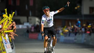 Cian Uijtdebroeks repite hazaña en el Tour del Porvenir