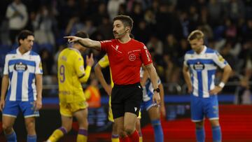 26/10/25 PARTIDO SEGUNDA DIVISION JORNADA 11
DEPORTIVO DE LA CORUÑA - VALLADOLID
ARBITRO PALENCIA CABALLERO