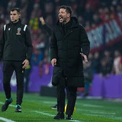 Simeone: “¿Julián? A los que tienen jerarquía hay que esperarlos...”