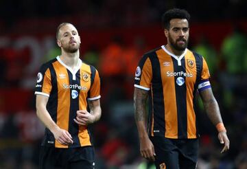 David Meyler and Tom Huddlestone of Hull City disappointed.