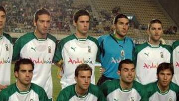 <strong>UNA FIESTA.</strong> Afrontó la selección regional un nuevo partido de su tradicional cita navideña con la gran novedad de tener a Aldana como técnico y con un público ansioso por ver goles.