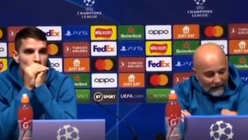 “Hijo de p...”: el curioso momento de Sampaoli con un pupilo en plena conferencia