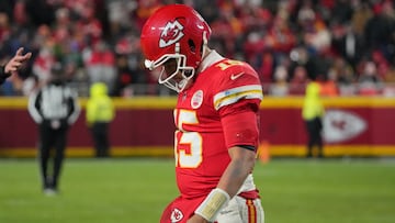 Algo pasa con Mahomes, Kelce y los Chiefs