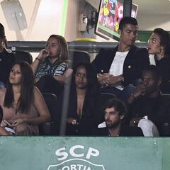 Cristiano Ronaldo y Georgina Rodríguez disparan los rumores de su boda