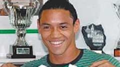 Oliveira: "El año pasado me engañaron y no vine"