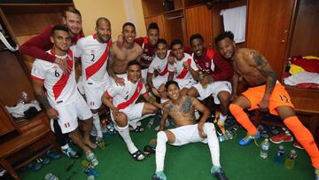 La FIFA multa a Perú