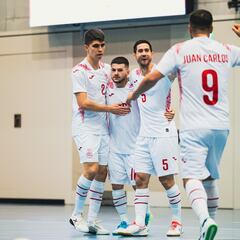 Estreno por todo lo alto de la 'era Velasco' con un 0-9 a Suiza