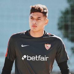 Luis García, el colombiano que debutó con el Sevilla