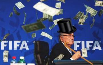 Los memes del 'billetazo' de Blatter